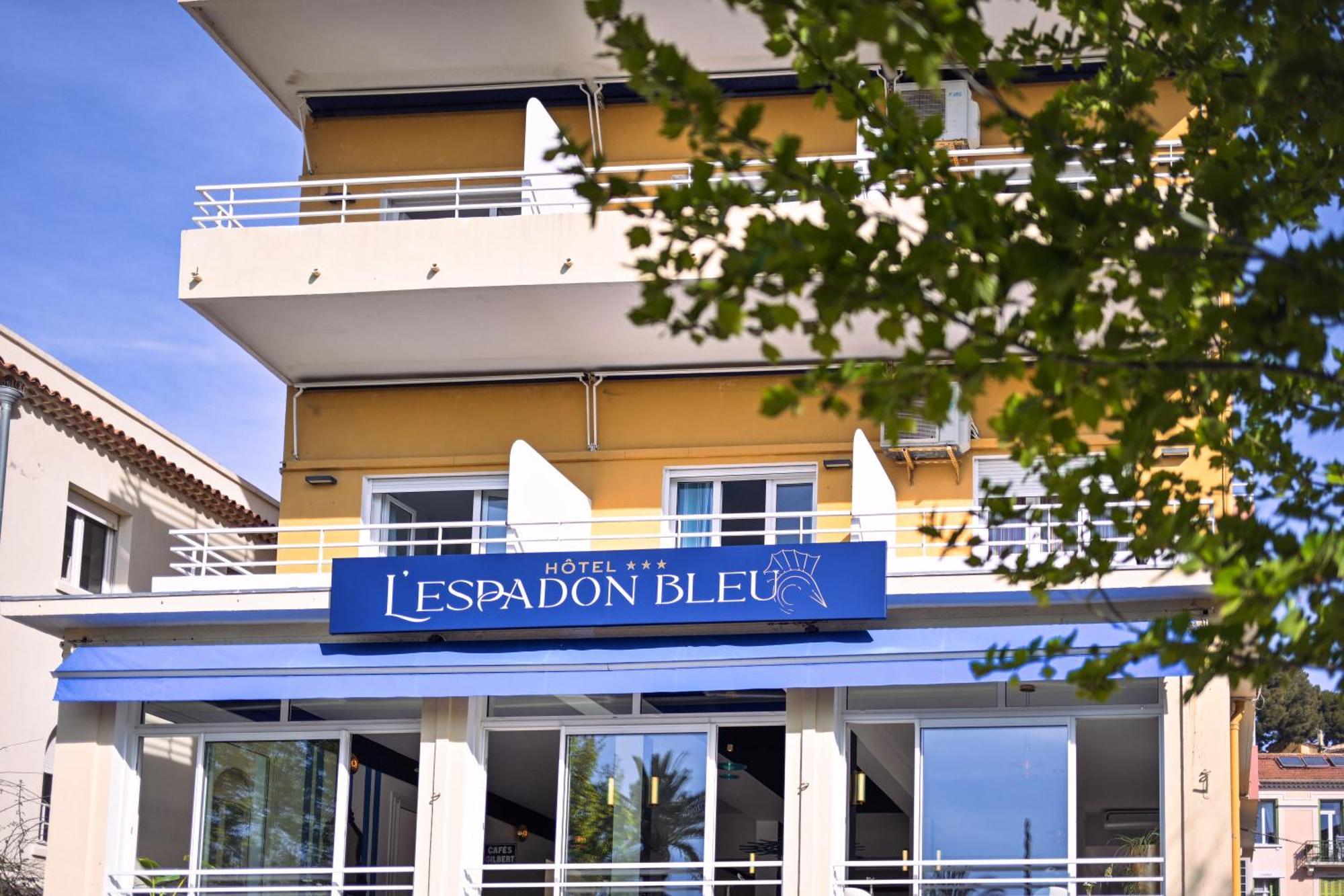 Hotel Espadon Bleu Le Lavandou Exteriör bild