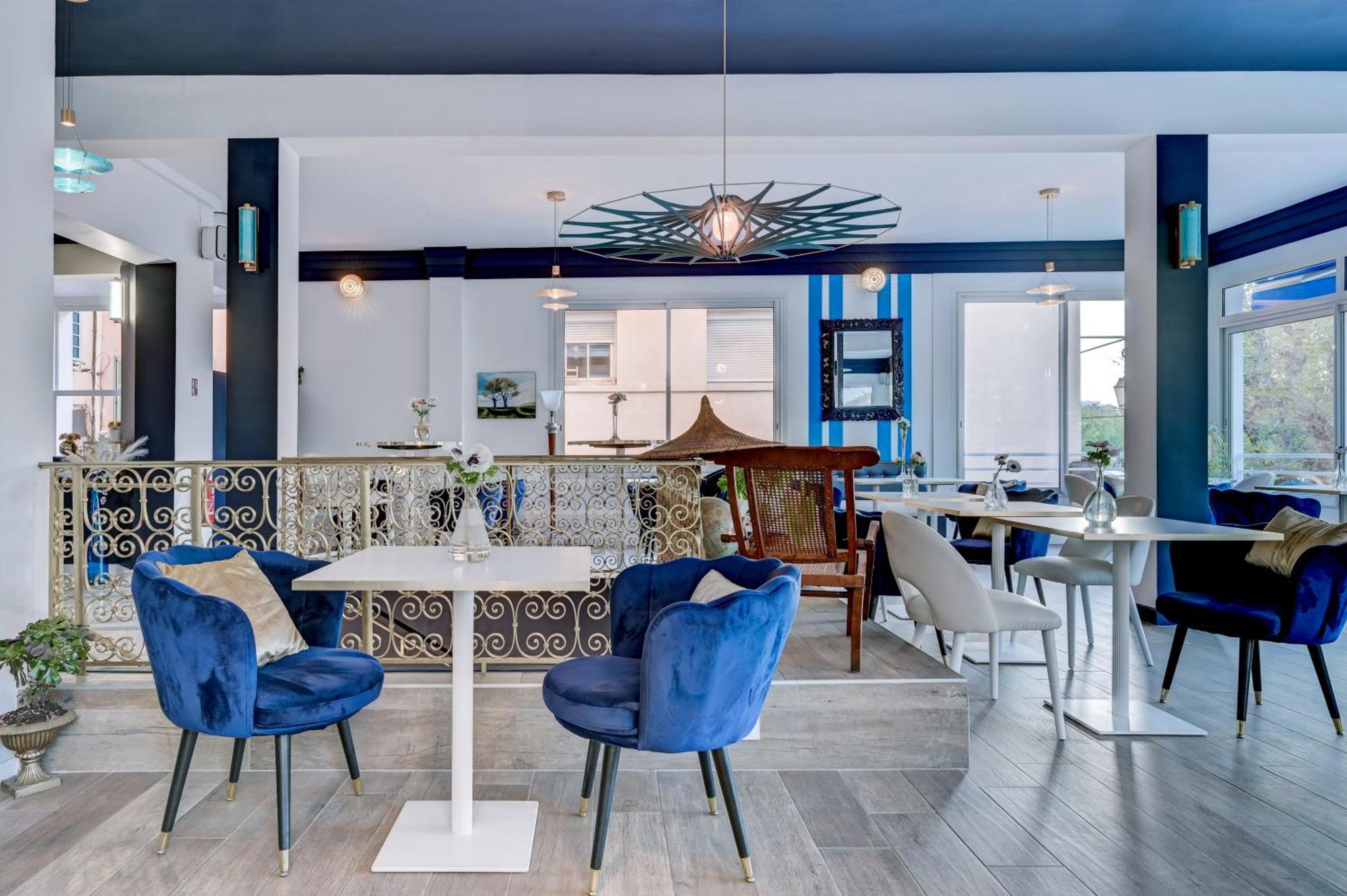 Hotel Espadon Bleu Le Lavandou Exteriör bild